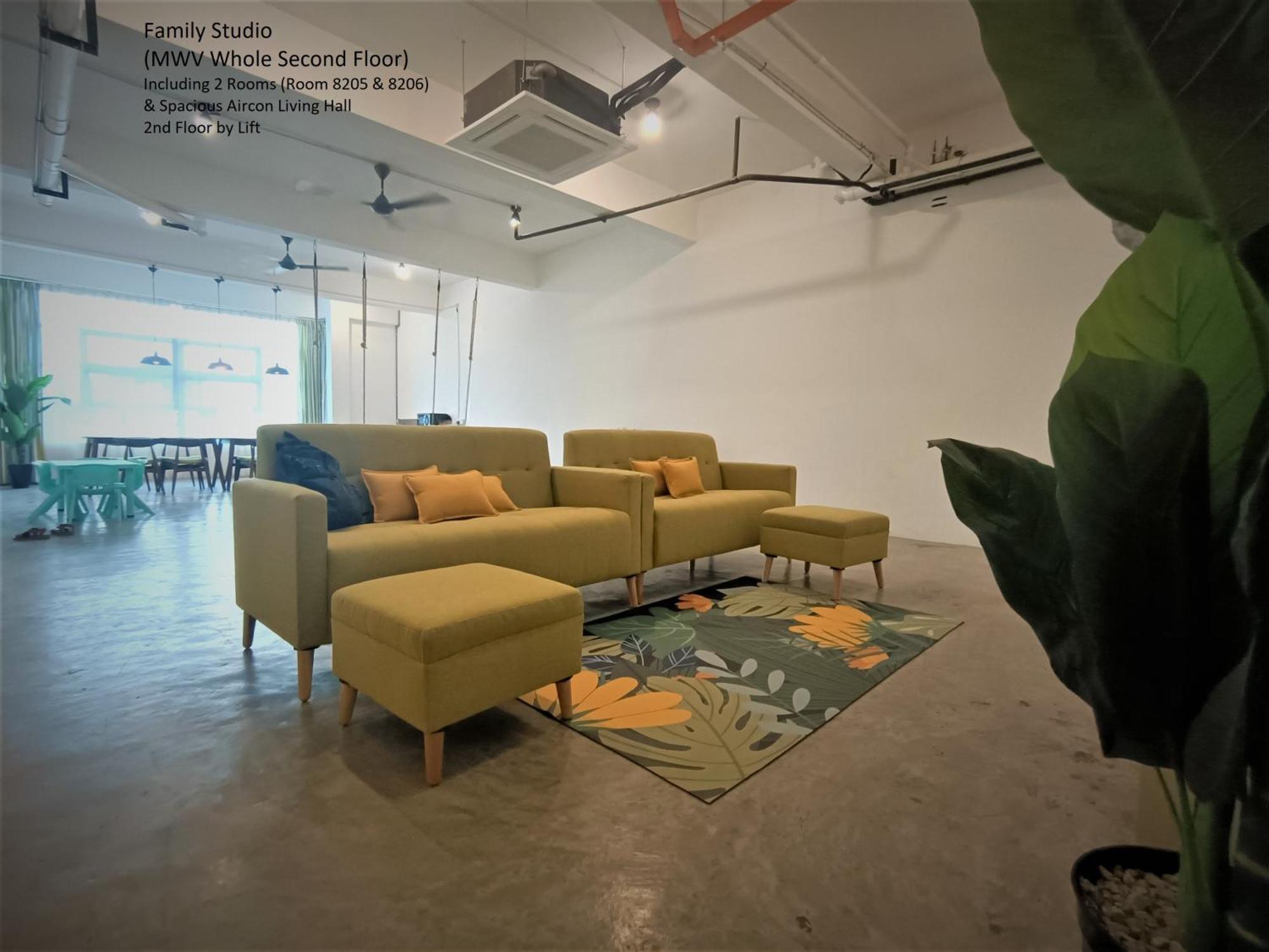 Mwv Family Suite Room มัวร์ ภายนอก รูปภาพ