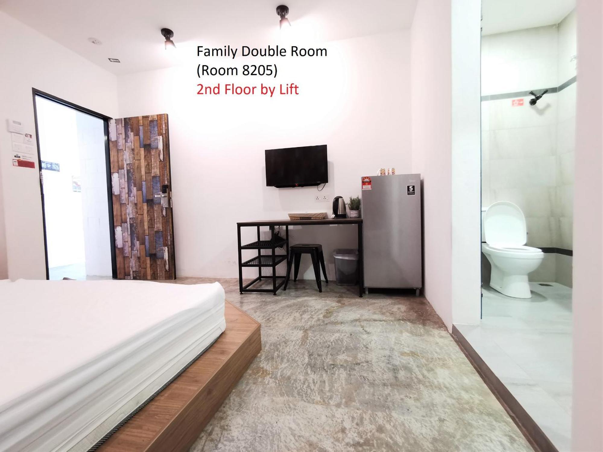 Mwv Family Suite Room มัวร์ ภายนอก รูปภาพ