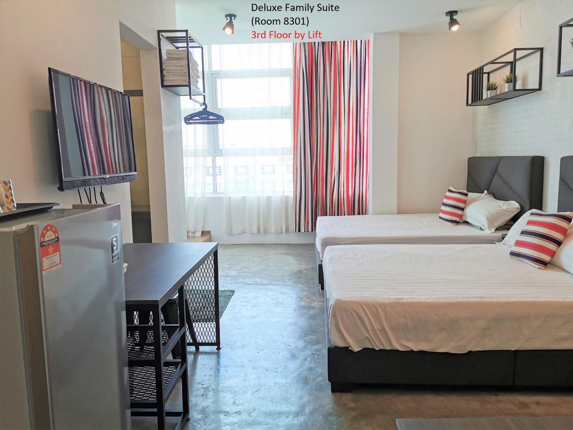 Mwv Family Suite Room มัวร์ ภายนอก รูปภาพ